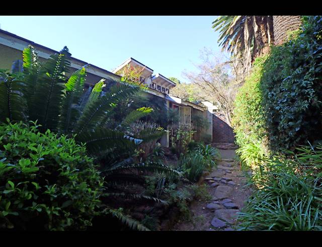 4 BEDROOM HOUSE FOR SALE IN ORCHARDS